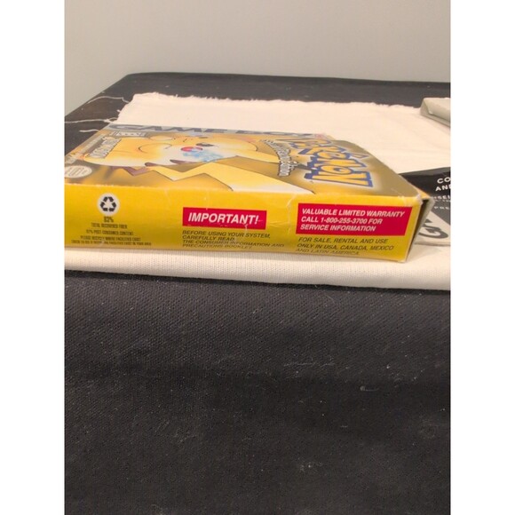 Pokémon Yellow Version: Special Pikachu Edition Authentic Box + Inserts Original - Picture 4 of 6